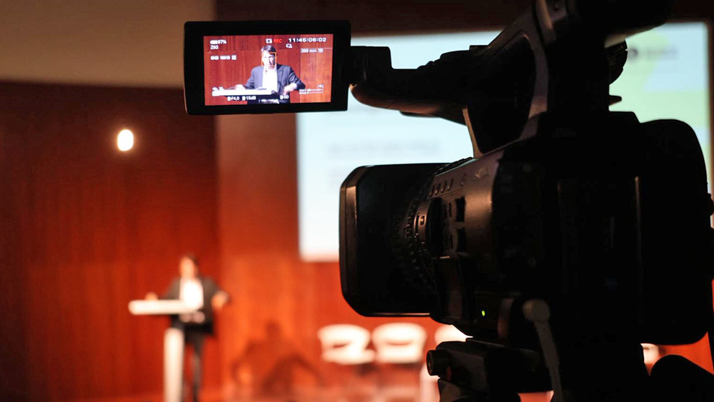Benvinguda i presentació de la jornada. Benvinguda i presentació de la jornada.