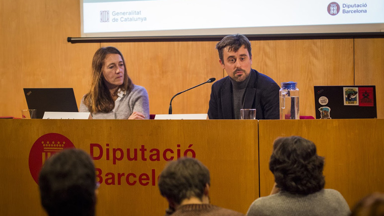 La directora general de Qualitat Ambiental i Canvi Climàtic, Sonsoles Letang, amb el diputat d'Acció Climàtica i Transició energètica, Marc Serra, a la sessió "Crònica de la COP29". Foto: Filmut / Diputació de Barcelona La directora general de Qualitat Ambiental i Canvi Climàtic, Sonsoles Letang, amb el diputat d'Acció Climàtica i Transició energètica, Marc Serra, a la sessió "Crònica de la COP29". Foto: Filmut / Diputació de Barcelona