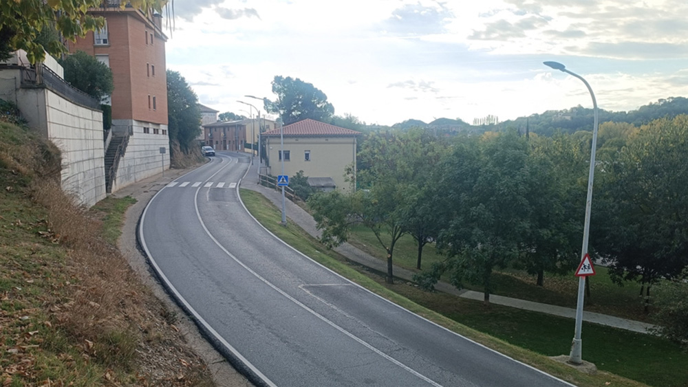 Vista del pas de vianants a la BV-5225, a Torelló. Foto: Diputació de Barcelona Vista del pas de vianants a la BV-5225, a Torelló. Foto: Diputació de Barcelona
