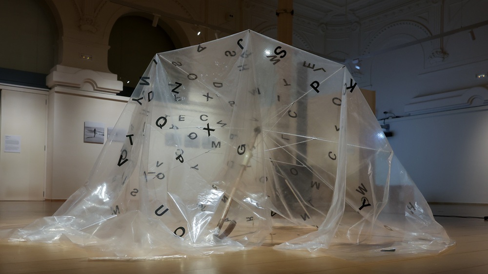 'Ruixat de lletres' Joan Brossa, 1994