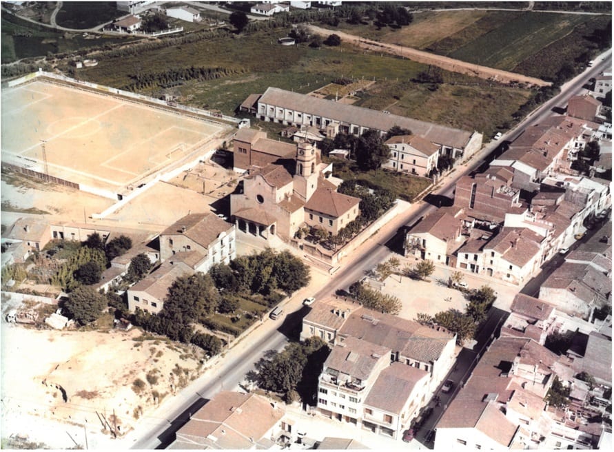 imatge Vista aèria de Can Casas, 1975, Llinars del Vallès. Arxiu Municipal de Llinars del Vallès.