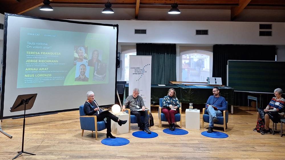 D'esquerra a dreta: Teresa Franquesa, Jorge Riechmann, Neus Lorenzo i Arnau Amat