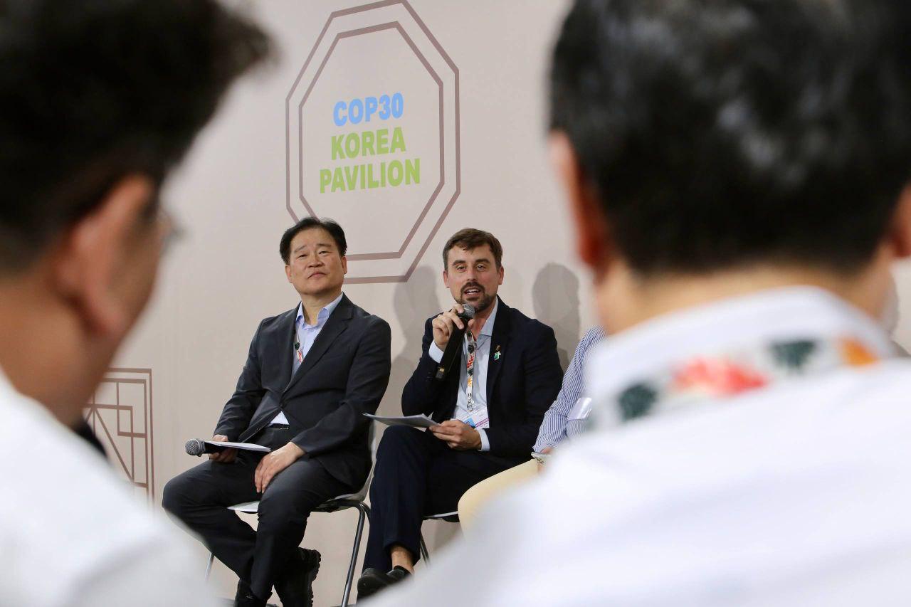 El diputat d'Acció Climàtica, Marc Serra, participa a la COP 30 a Belém, Brasil. Foto: Diputació de Barcelona El diputat d'Acció Climàtica, Marc Serra, participa a la COP 30 a Belém, Brasil. Foto: Diputació de Barcelona