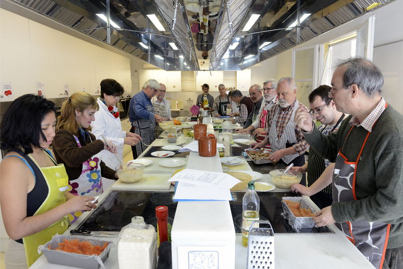 Taller de cuina. Foto: Diputació de Barcelona Taller de cuina. Foto: Diputació de Barcelona