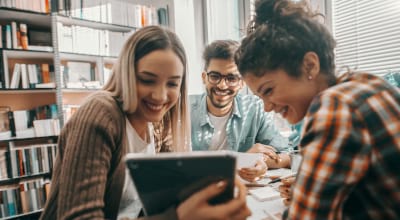 Dusan Petkovic / Shutterstock.com Orientació i acompanyament en la lluita contra l’abandonament escolar prematur des dels equipaments