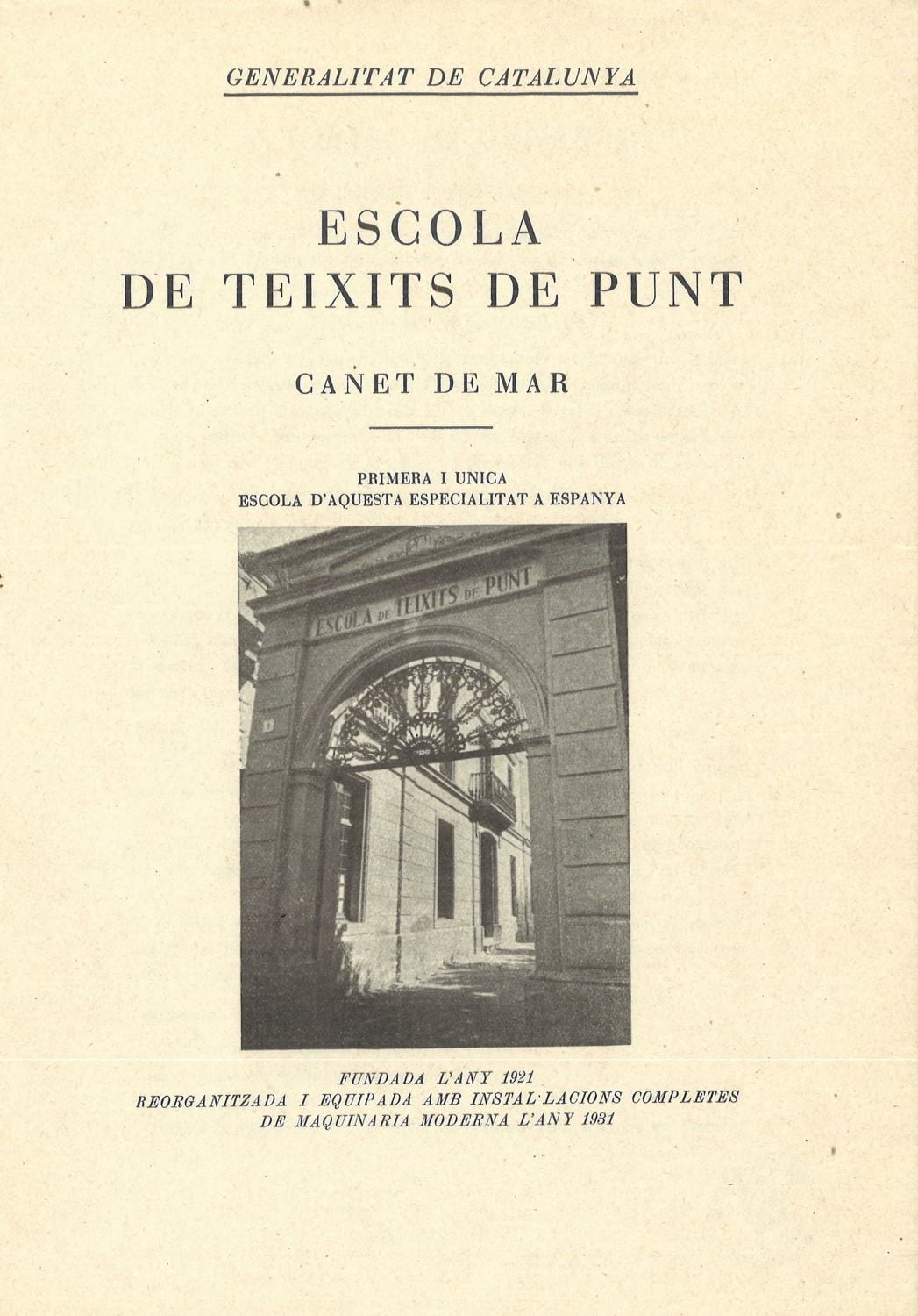 Escola de Teixits de Punt, 1931. Biblioteca de Reserva de la Diputació de Barcelona i Centre de Documentació de l’Arxiu General. (CAT AGDB R.12617)